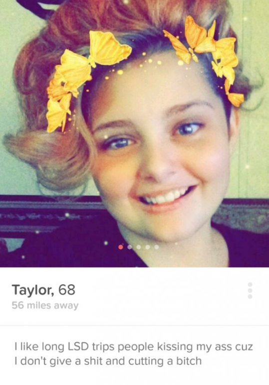 Tinder Users That Showed Just a Little Too Much of Themselves