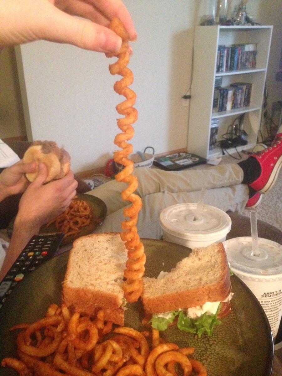This ridiculously long curly fry
