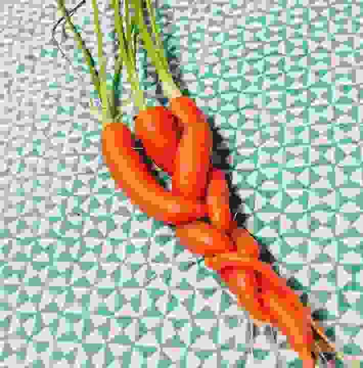 These intimately braided carrots