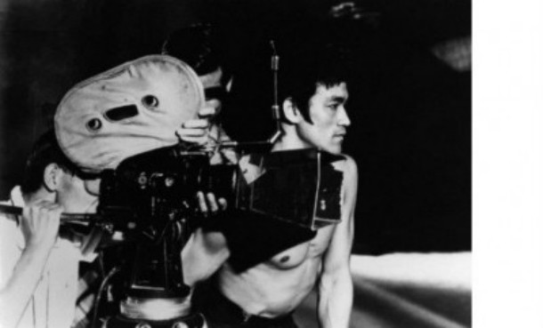 Film directors had to shoot Lee’s fight scenes at thirty-two frames per second instead of the usual twenty-four because he was so fast; they wanted to make them seem more realistic, especially his kicks.