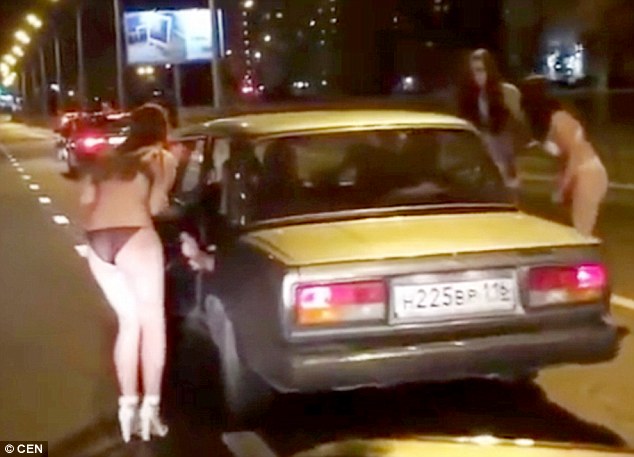 Vladimir Putin’s strong Russian women know how to get the job done of looking for a husband without pussyfooting around the issue. No tricks! Just honesty. Motorists in the central Russian city of Kazan were treated to a show late one night this week as girls from a class on “teaching women how to find a husband” descended into the street in their bra and panties as part of the lesson plan.