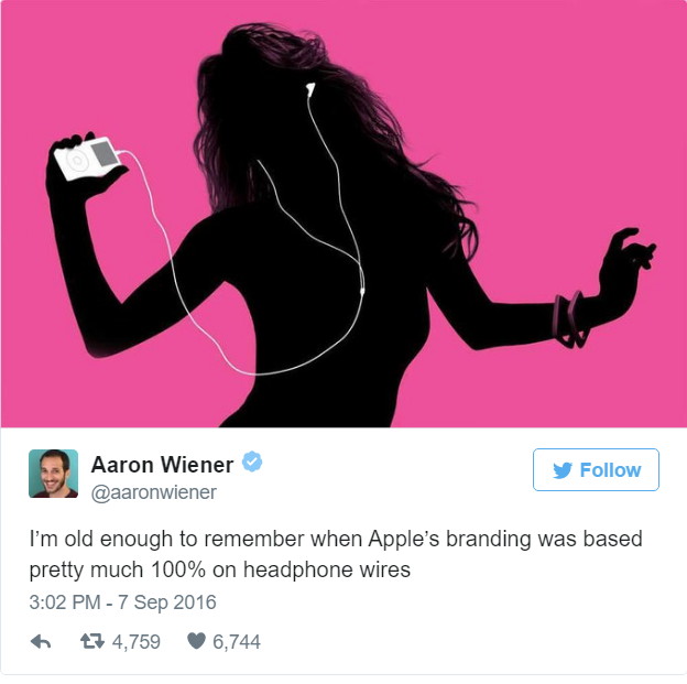 Funniest Reactions to the iPhone 7