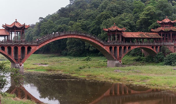 Sichuan. Nearly 80 million people call these floodplains home and just as with Mosul, there’s a dam, and that dam holds over 1 billion cubic meters of water. You guessed it…that dam has cracks.