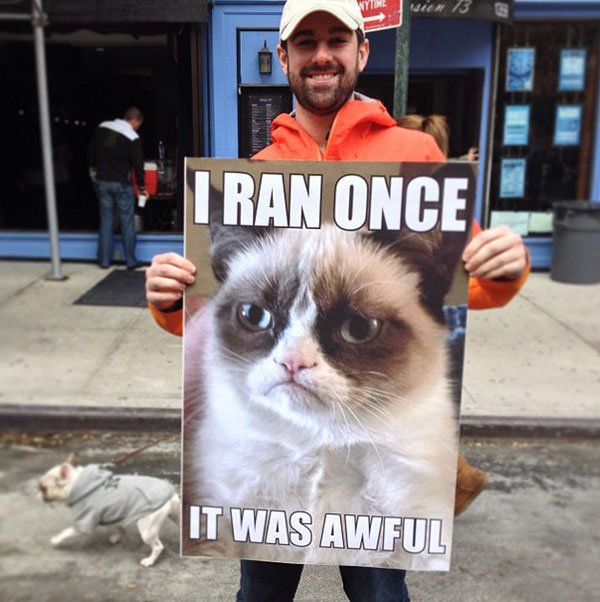 Motivational marathon signs that go the extra mile