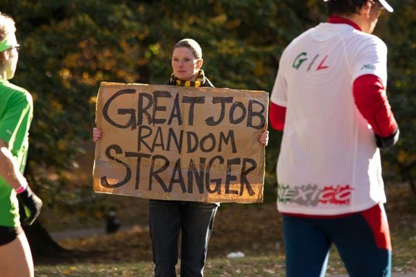 Motivational marathon signs that go the extra mile