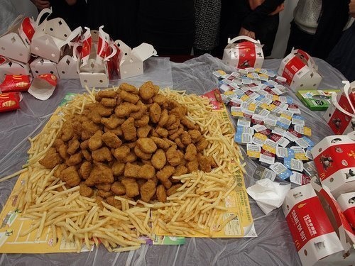 mcdonalds chicken nuggets and fries - Suaux