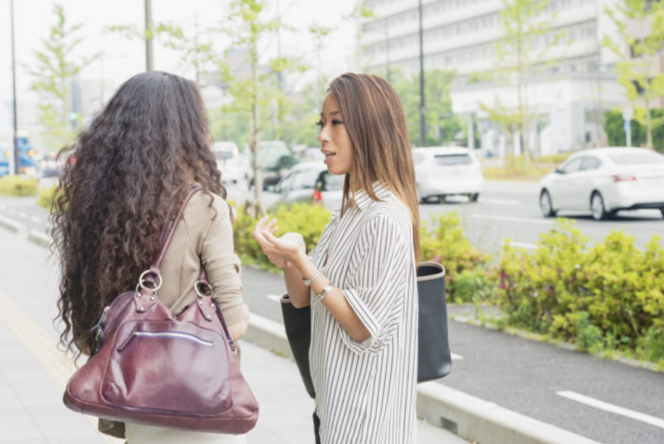 Don't interrupt your friend when they're venting to you. Staying silent while they speak will make them feel heard, which is probably all they need.