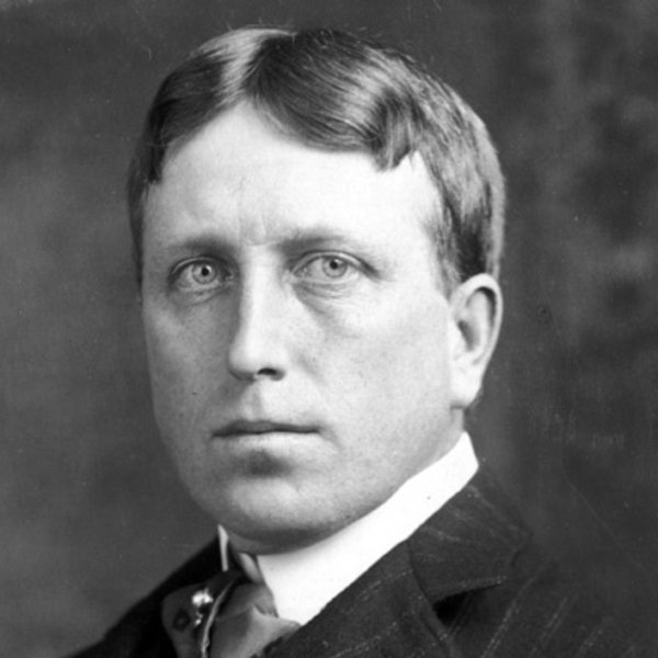 Perhaps one-upping Charlemagne, William Randolph Hearst had a pet alligator in college named Charlie.