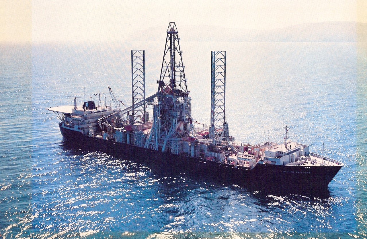 A $350m drillship built in the early ’70s by US billionaire, Howard Hughes, to collect ‘mineral riches’ from the ocean floor was actually a cover for the CIA to be used to lift a lost Soviet submarine, loaded with nuclear missiles, up from the floor of the Pacific Ocean, 3 miles deep.

The US buried the Soviet bodies from the disaster with full military honors and we showed the utmost respect. We also recorded it because we wanted the Russians to know we were respectful of their dead even though we were pillaging a shipwreck for military technology.