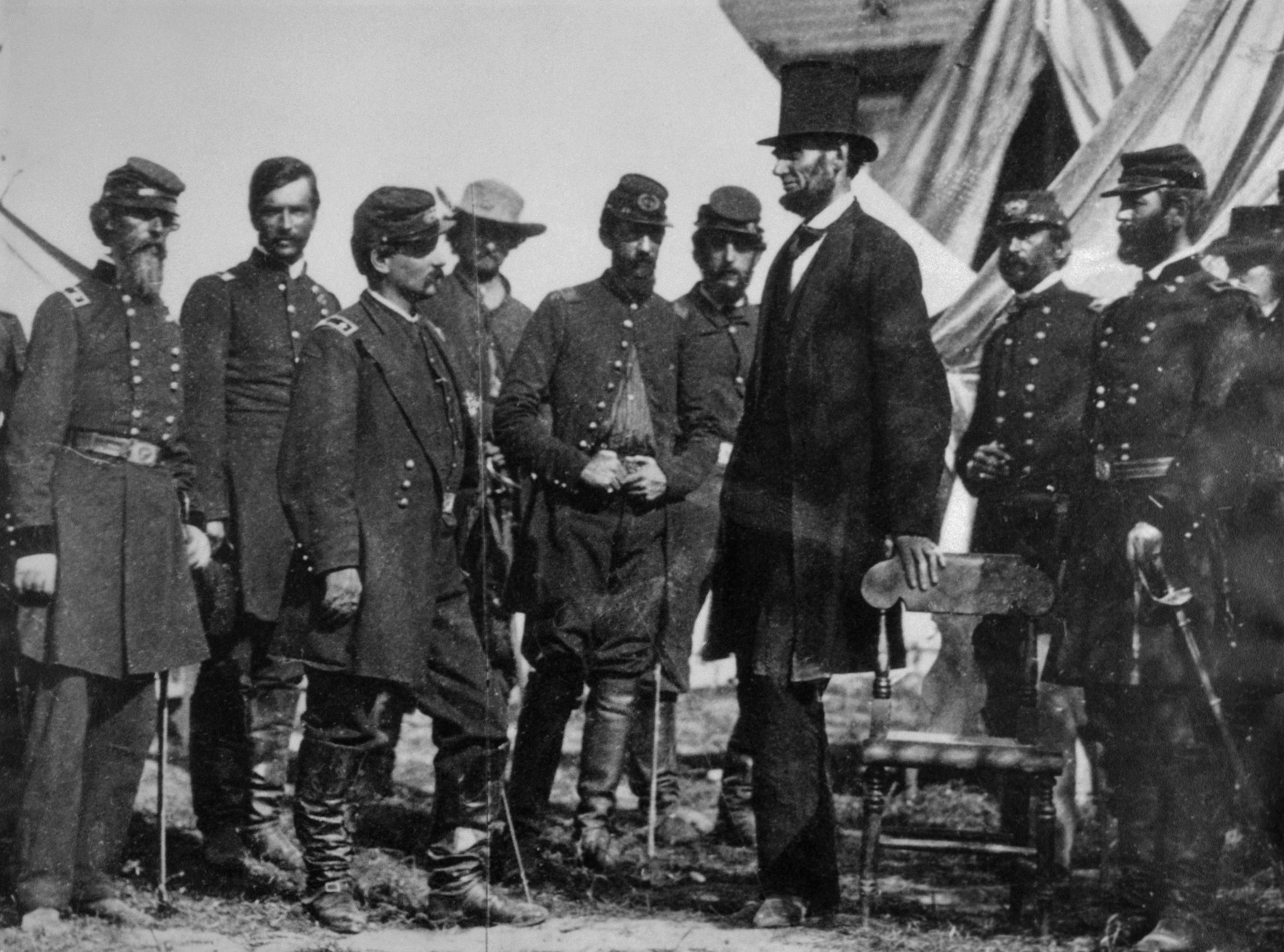 Given this year's deeply controversial presidential election, it might surprise you to learn who the first Republican president of the U.S. was.
The Republicans didn't come to power from the very beginning. In fact, it wasn't until Abraham Lincoln, became the 16th president of the U.S. that Republicans finally had a voice.
