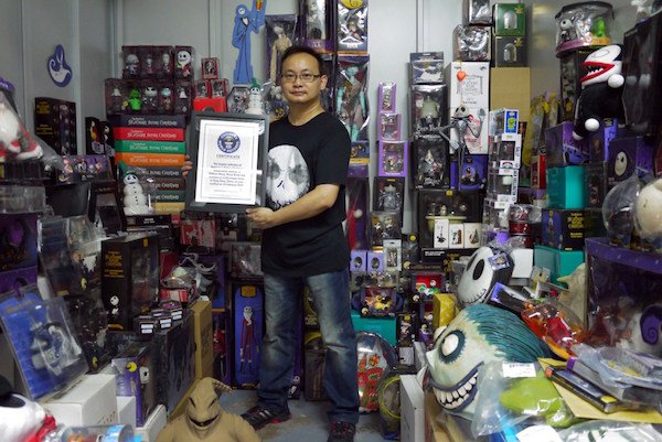 World’s largest Nightmare Before Christmas Collection.
Meet Tim Burton superfan, William Wong. Wong has spent the past 23 years putting together the world’s largest collection of ‘The Nightmare before Christmas’ memorabilia. His collection contains everything from jewelry to kitchen appliances, and he has not intention of slowing down anytime soon.