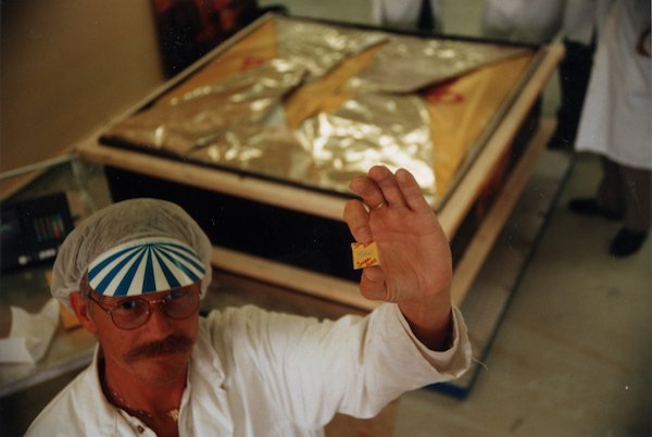 World’s Largest Candy.
Made by Norwegian candy company Nidar, this 3,527-pound butterscotch holds the record as planet Earth’s largest piece of candy. The massive piece measures 5 feet long and 5 feet wide.