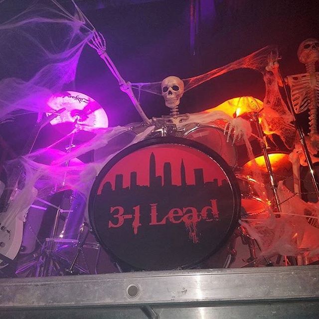 LeBron’s super spooky Halloween decoration