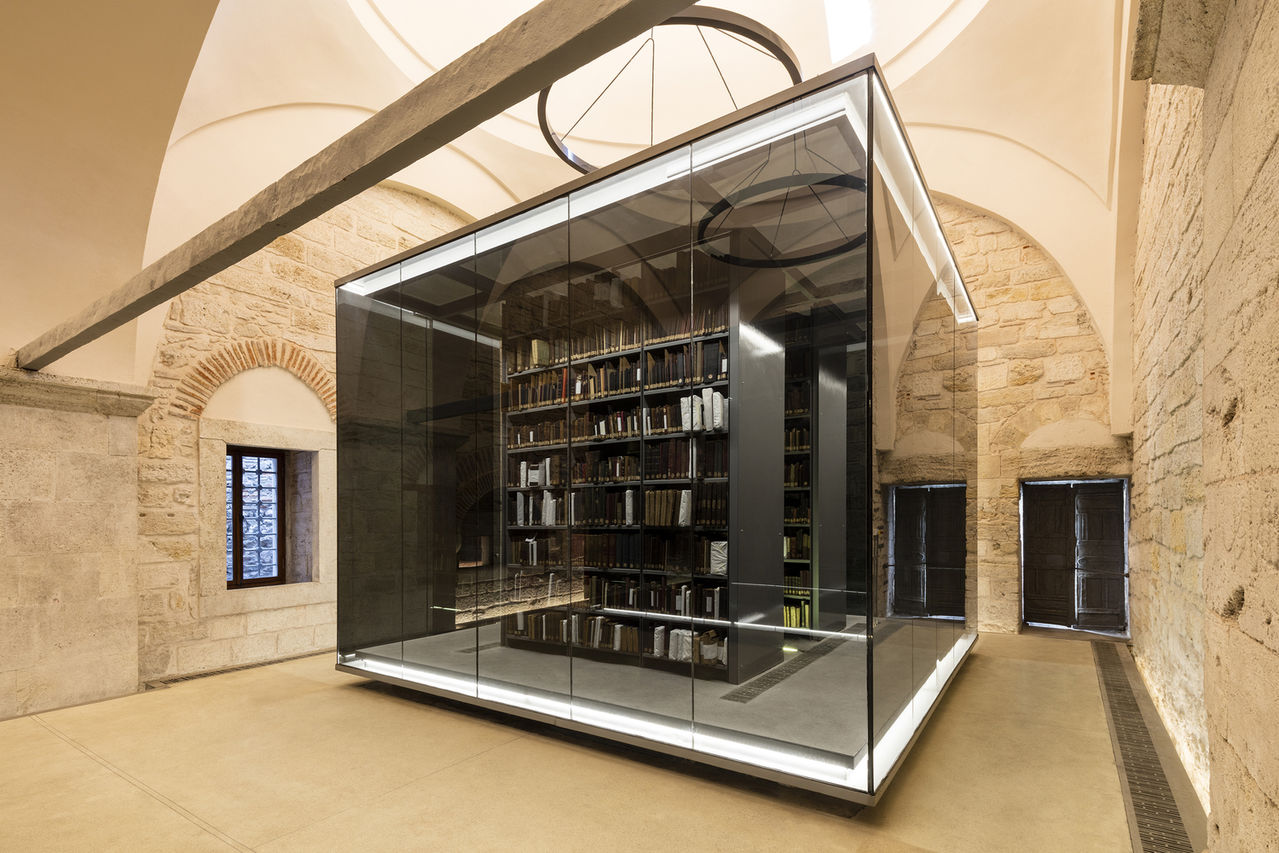 Rare books in a controlled environment cabin at the oldest library in Istanbul – Beyazit Public Library. photo by Emre Dörter