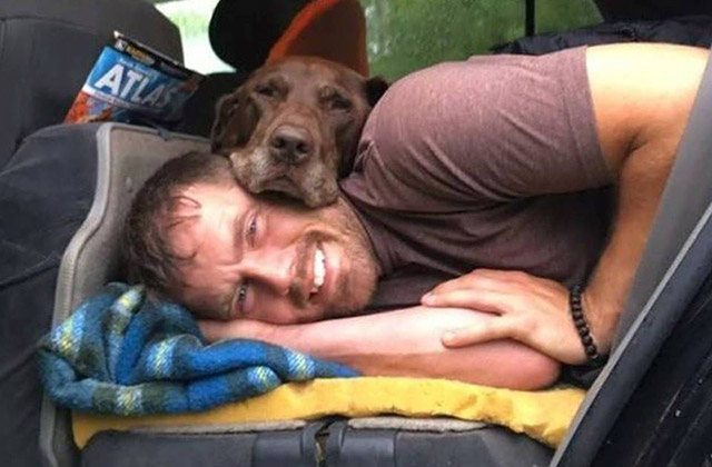 When Robert Kugler was told his beloved chocolate lab, Bella, had cancer, he was faced with a difficult decision. He could put Bella down – and immediately end their 9 year friendship, or have one of her legs amputated, buying the precious pup 3-6 more months.
Robert knew he had to do something extraordinary for his best friend. And so, Bella had one of her legs amputated and the partners in crime set off to see the world together.