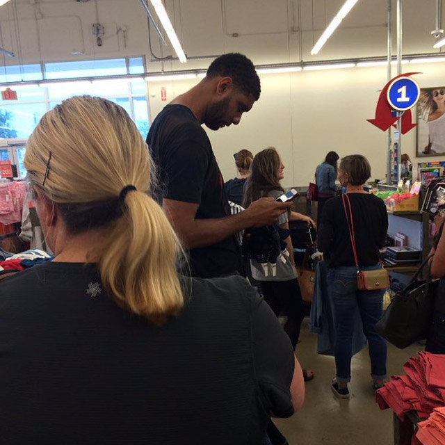 Tim Duncan made $240 million in his career and he still shops at Old Navy