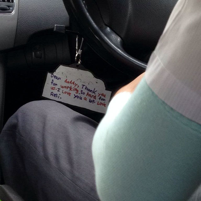 A note spotted in a Taxi Cab driver's car.
