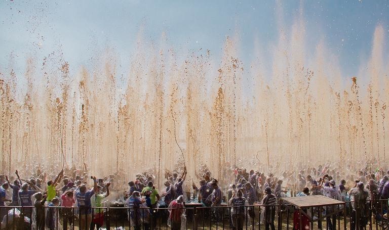 The most Mentos fountains set off simultaneously was a sight to see!
In November of 2014, the world record was set when this huge explosion took place. 4,334 Mentos fountains were set off at the same time creating not only a new world record, but quite a mess as well.