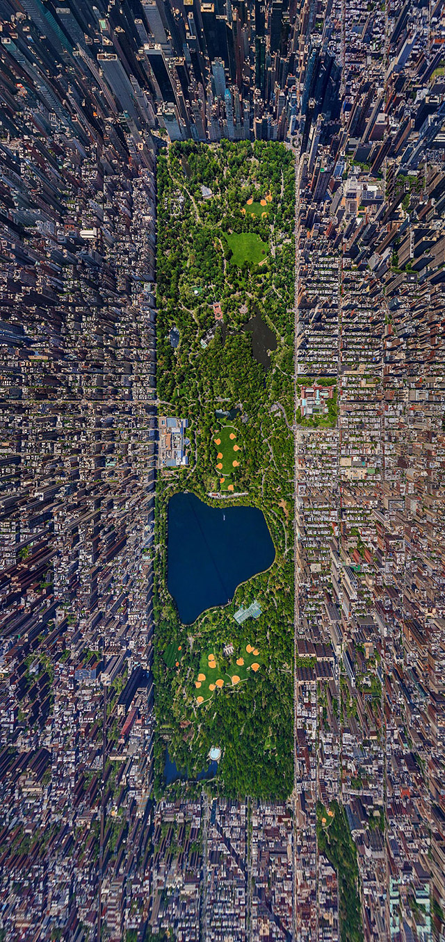 22 Famous Landmarks Zoomed Out To Show Their Surroundings