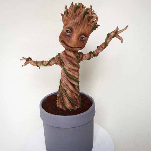 baby groot cake