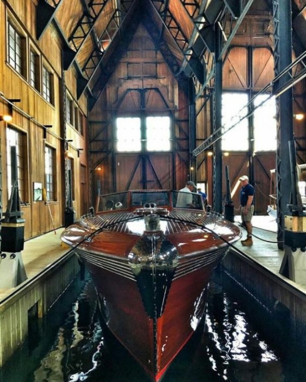 boldt castle boat house