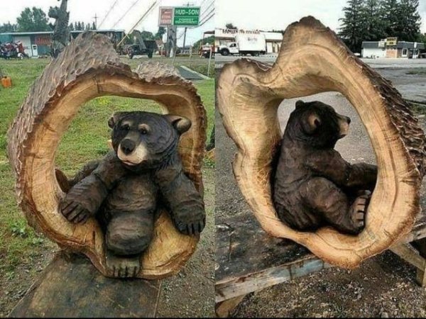 chainsaw carved cute bears