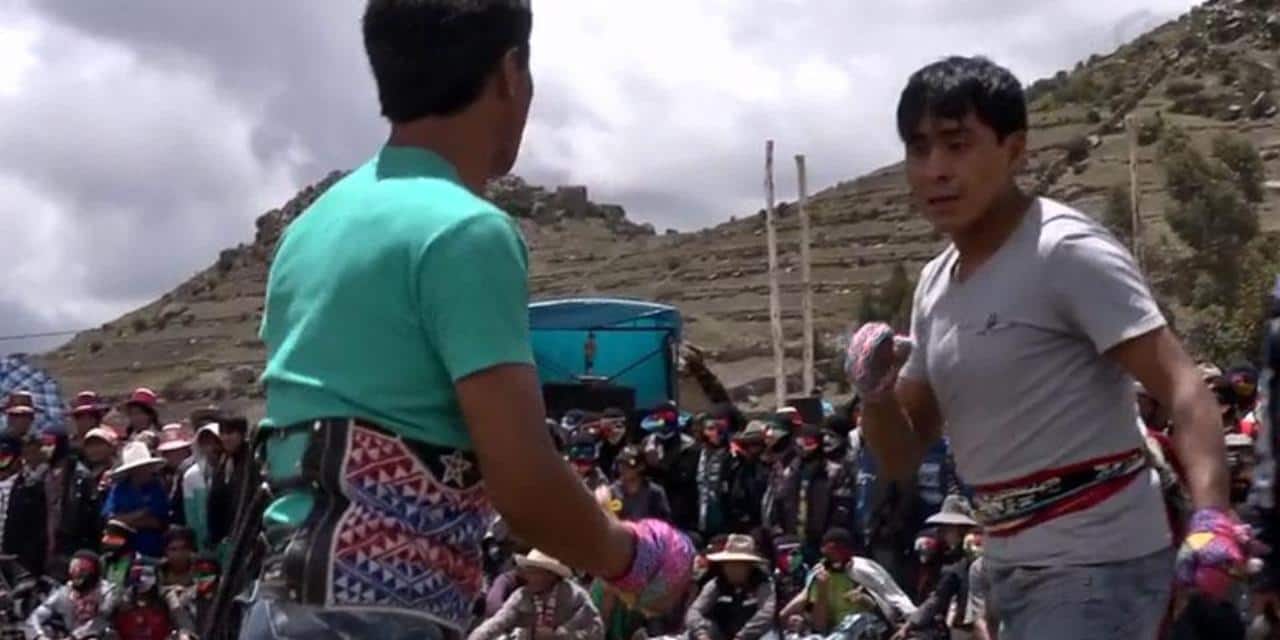 On Dec 25th, a town in Peru celebrates ‘Takanakuy’. Men, women and children settle grudges from the past year with a fist fight in the town center. After the fight, fighters will drink alcohol to numb the pain and bring in the New Year