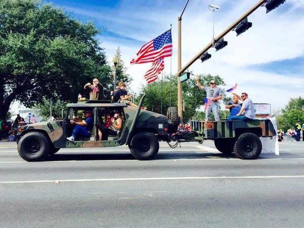 45 patriotic and occasionally irreverent ‘Merica-themed photos