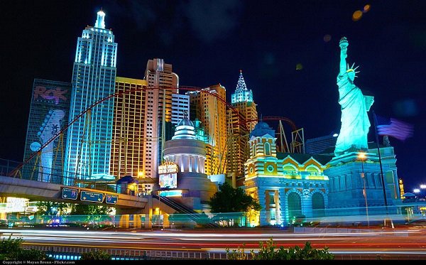 Thanks to it’s large community of Hawaiians, Las Vegas is informally dubbed “Hawaii’s 9th island.”