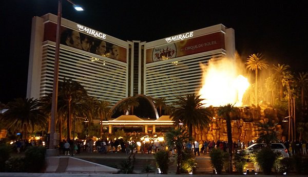 The golden windows of the Mirage Hotel & Casino are coloured with real gold dust.