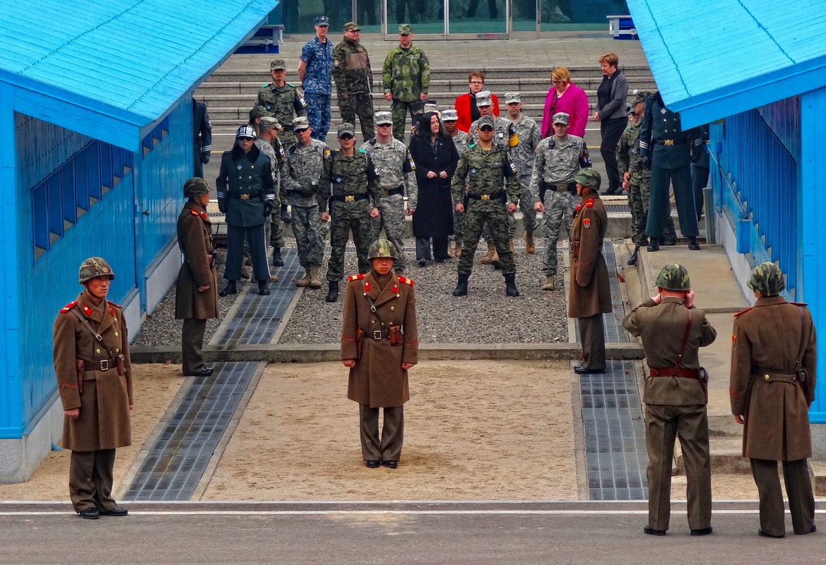 Two Koreas, one photo