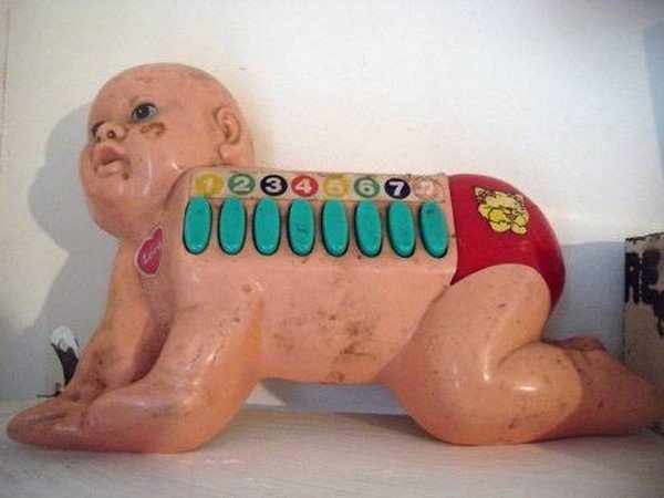 creepy kids toys -