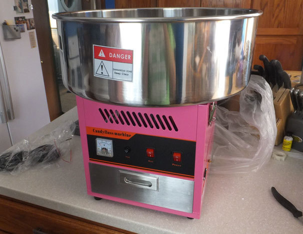 He ordered a fryer on Amazon.
Instead, they sent him a cotton candy machine. I see no reason to be upset here.