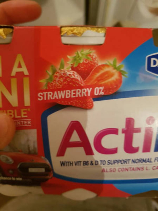 strawberry - N Strawi Strawberry Oz Ble Inter Actii With Vit Bs&D To Support Normale Also Contains La