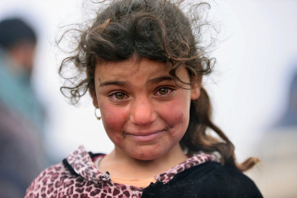 crying iraqi girl