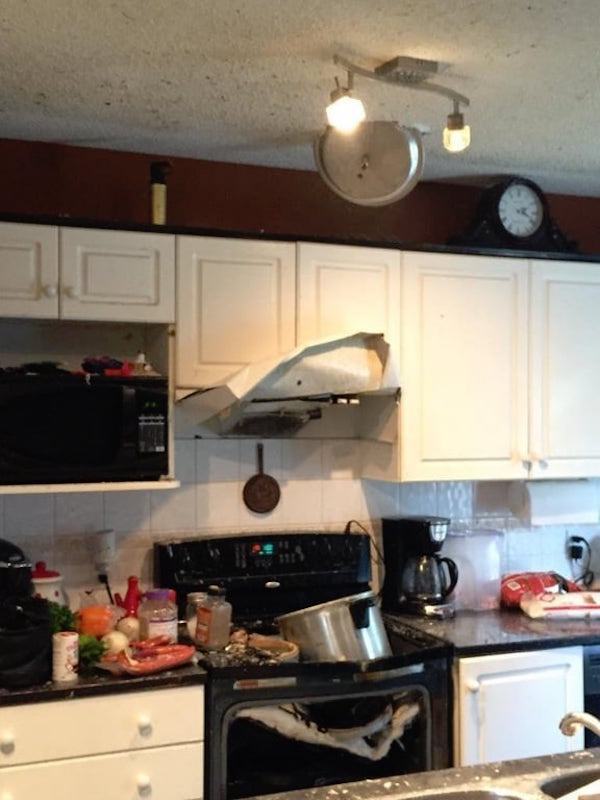 32 times sh*t hit the fan