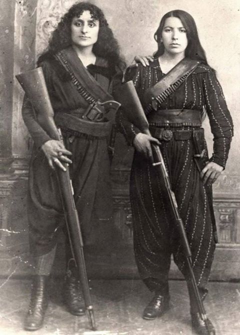 Two Armenian women pose with their rifles before going to war against the Ottomans, 1895.