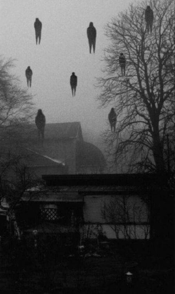 28 seriously creepy photos