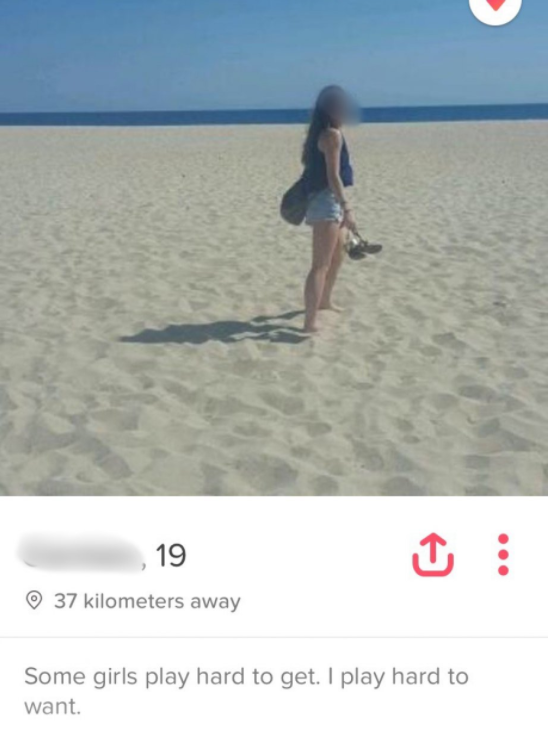 10 Entertaining Tinder Profiles Worth A Swipe