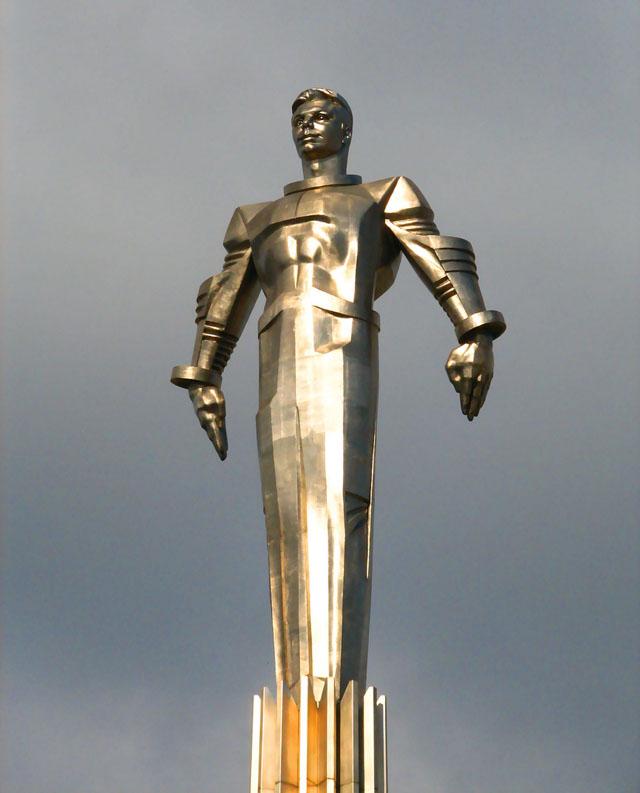 Statue of Yuri Gagarin in Moscow, completed in 1980