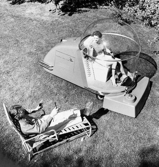 Air conditioned luxury lawnmower of the 1950’s