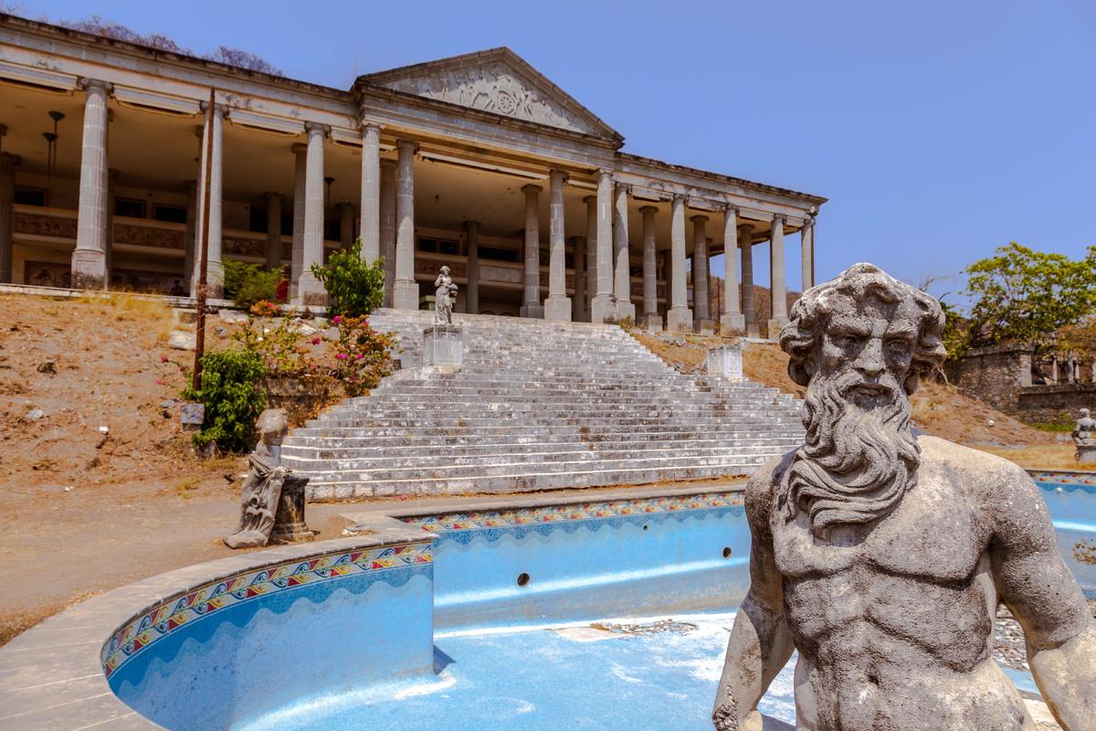 Abandoned Mansion that belonged to a former corrupt police chief of Mexico. His yearly salary was $1300