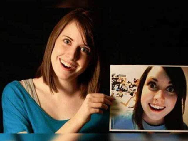 Laina Walker/Crazy Girlfriend.
Not much is known about Laina Walker now, but this photo shows that she still looks the same. Since she leads a very private life it's nothing more than a guess on if she really is crazy.
