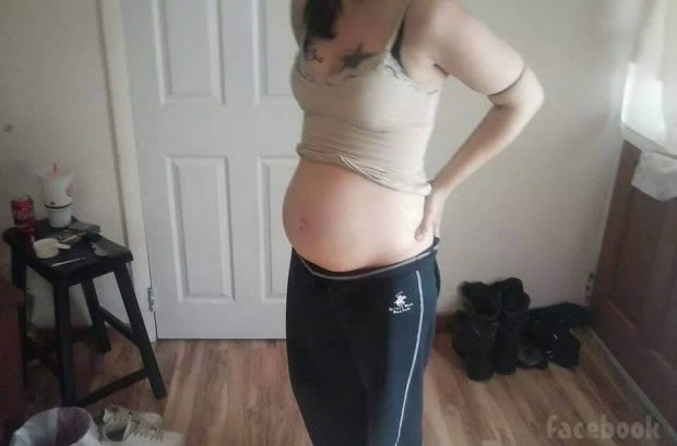 North Carolina resident Natasha Kirkland was excited to be pregnant with baby number four and posted a picture of her growing baby bump on Facebook. Although the image sat in the feed for a couple of days virtually unnoticed, more observant people saw glaring issues which landed her behind bars just three days after sharing the photo.

Evidently, her "haters" online wondered if she was pregnant since she hadn't posted any belly shots yet. Natasha must have been in such a hurry to take a picture and shut her haters down that she dropped everything she was doing before taking the photo, as her drugs and syringes were left in plain sight on a stool in the background. She couldn't claim that the narcotics weren't hers since she also left the elastic tie-off on her upper arm.

Surprisingly, Natasha was only held accountable for some outstanding offenses, including driving with a revoked license, felony credit card fraud, and felony obtaining property under pretenses.