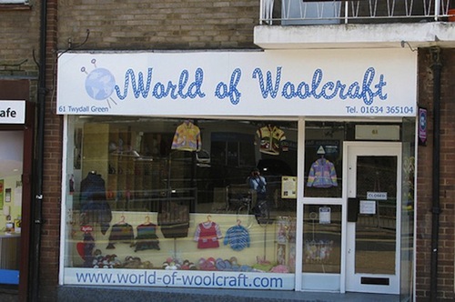 business puns - Vvv WWorld of Woolcraft 61 Tw Groen afe Tel. 01634 365104