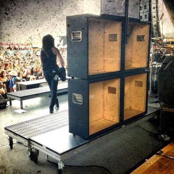 Fake Amps On Stage