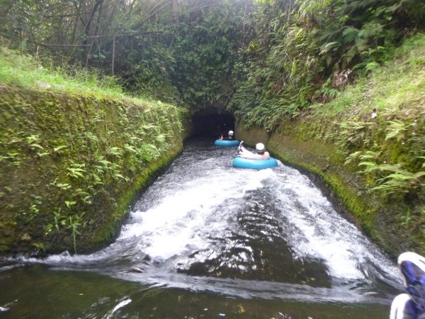 mountain tubing hawaii