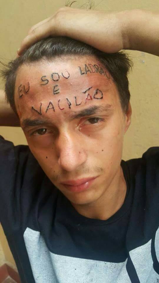 This guy tried to rob a tattoo artist in Brazil “I’m a thief and a loser.”