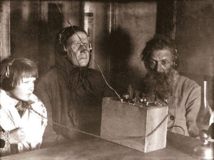 Family listens to an evening broadcast Soviet Union 1925