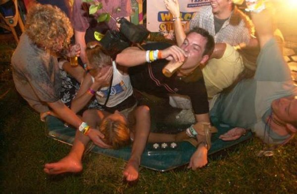 30 people wasted at music festivals